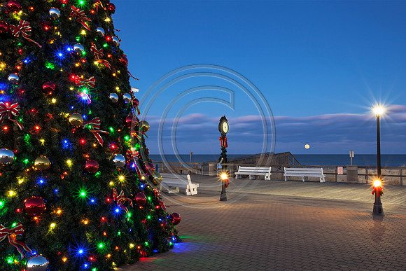 Clocks - 12 December Christmas_6055