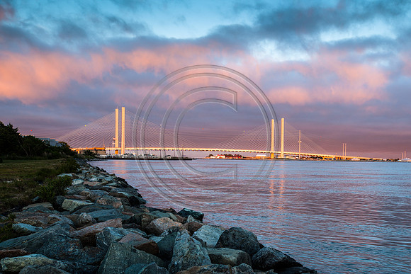 IR Dusky Bridge_1476 V2