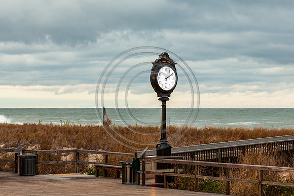 Clocks - Boardwalk Clock 610_6279