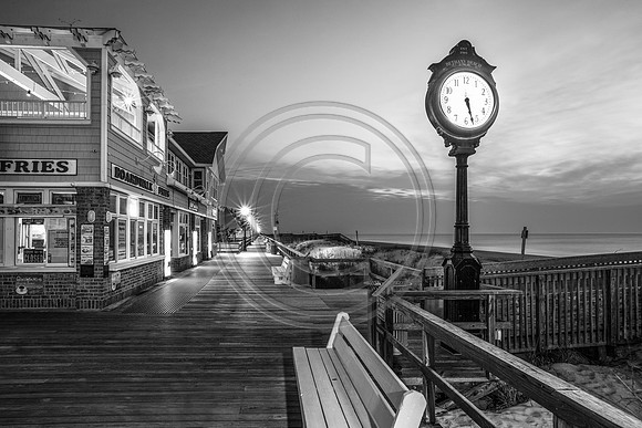 Clocks - 5-27 Boardwalk_7482