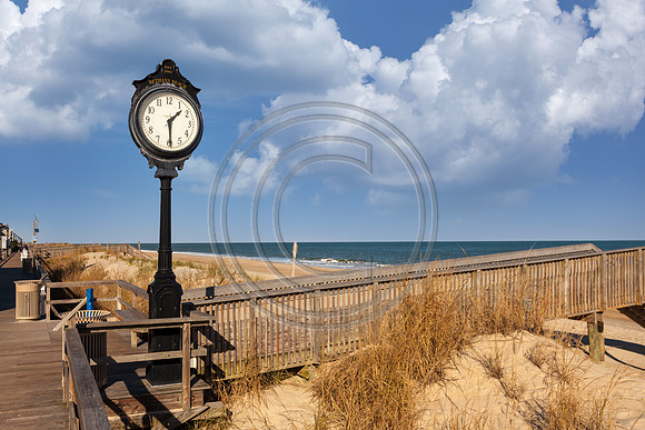 Clocks - Clock on Lyndas Birthday_5945 V2