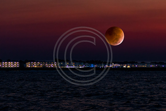 July 4th 2021_8164-w-blood moon