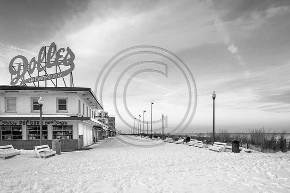 Dolles_2735 V4 B&W