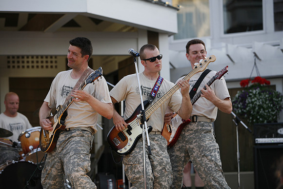 Army National Guard Rocks!